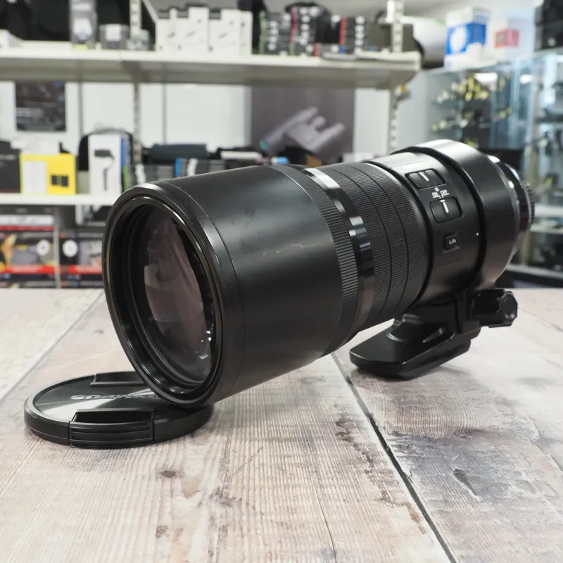 Used Olympus M.Zuiko 300mm f4 IS Pro - 12 Months Warranty-3