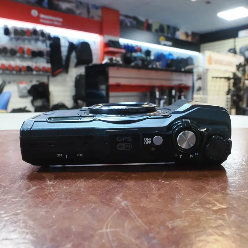 Used Olympus Tough TG5 Digital Compact - 12 Months Warranty-2