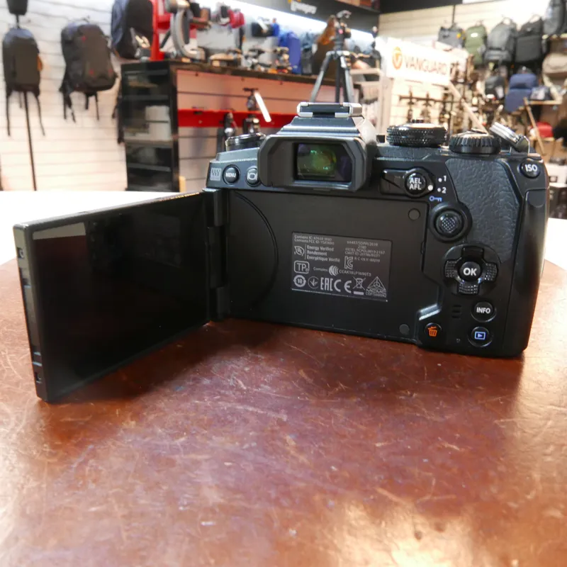 Used Olympus OM-D E-M1 Mark III - 6274 Actuations - 12 Months Warranty-3