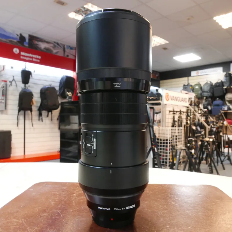 Used Olympus M.Zuiko 300mm f4 IS Pro ED - 12 Months Warranty-1