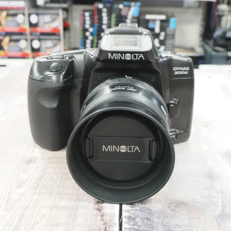 Used Minolta Dynax 300si + 35-70mm F/3.5-4.5 - 3 Months Warranty