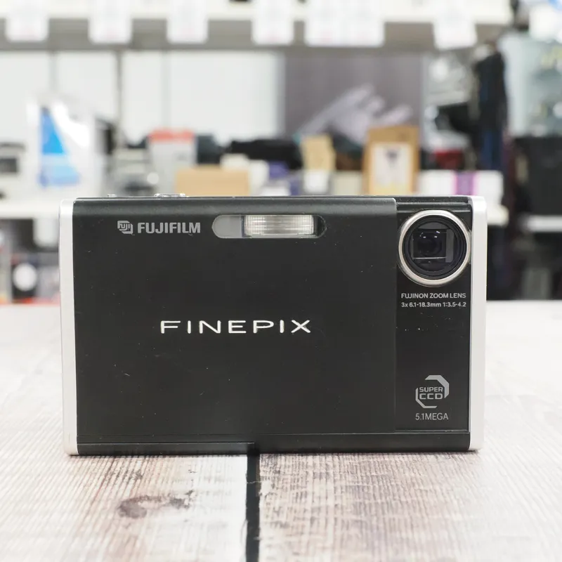 Used Fujifilm Finepix Z1 Digital Compact - Black - 3 Months Warranty-2