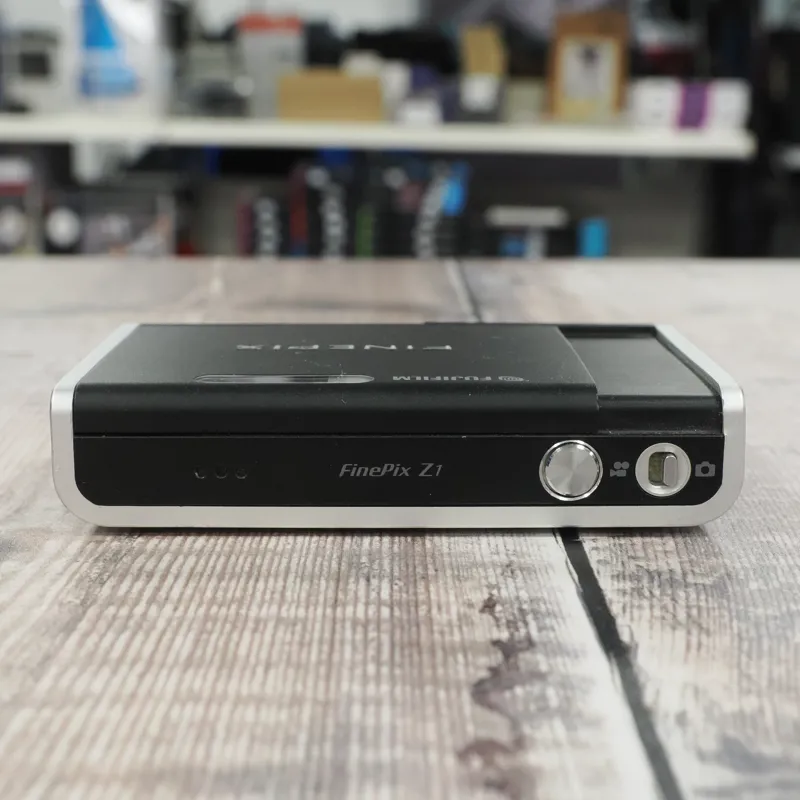 Used Fujifilm Finepix Z1 Digital Compact - Black - 3 Months Warranty-4