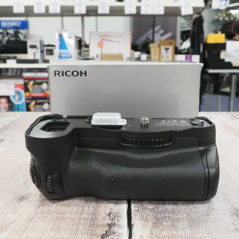 Used Pentax D-BG8 Battery Grip - K-3 III - 12 Months Warranty