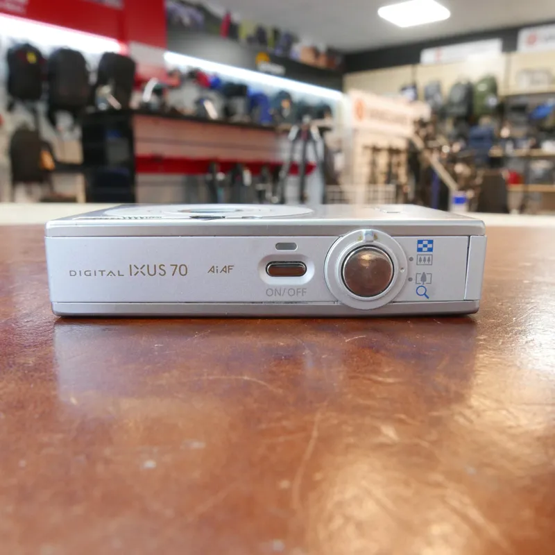 Used Canon Ixus 70 Digital Compact - Silver - 12 Months Warranty-3