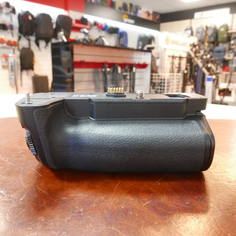 Used Olympus HLD-9 Battery Grip - E-M1 II/III - 12 Months Warranty