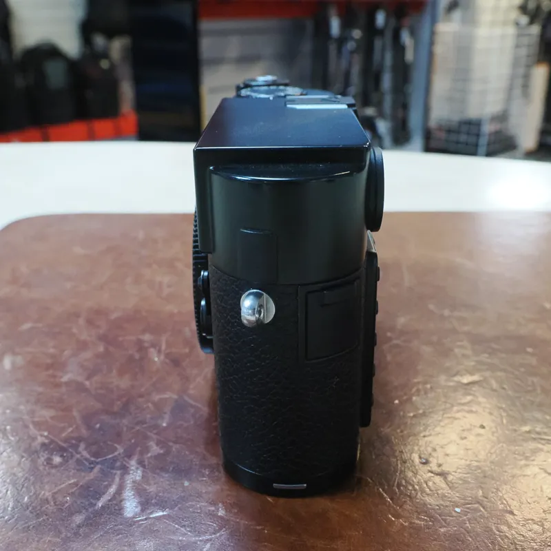 Used Leica M9 Digital Rangefinder - 6736 Actuations - 12 Months Warranty-6