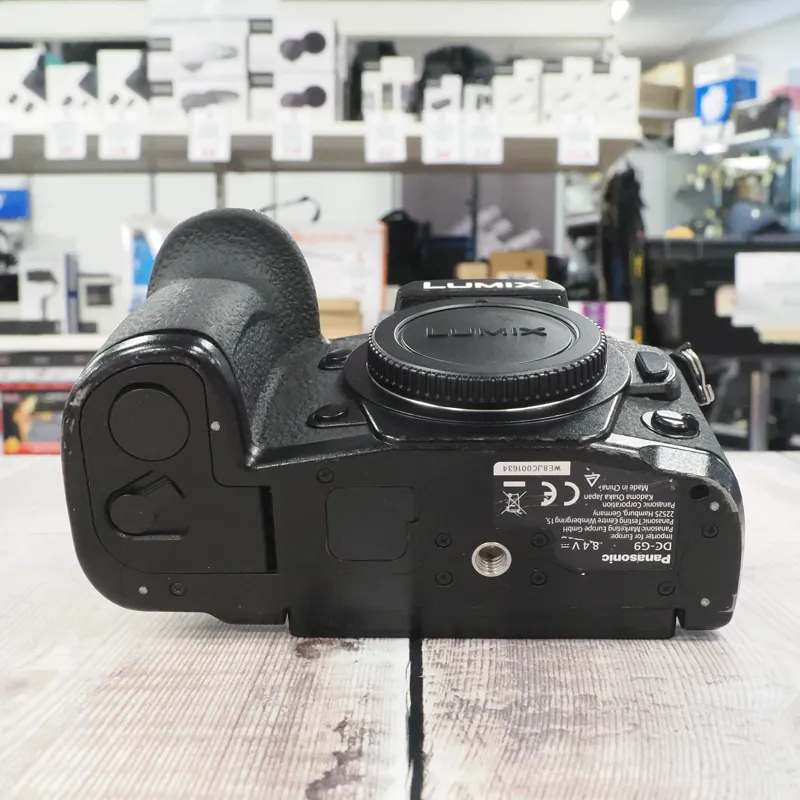 Used Panasonic Lumix G9 Body - 1953 Actuations - 12 Months Warranty-5