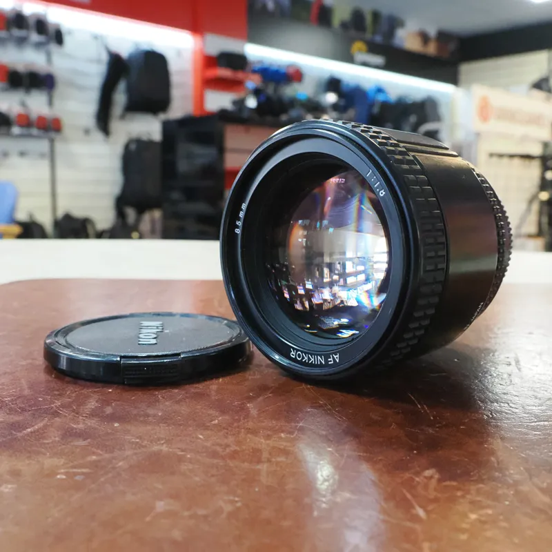 Used Nikon AF Nikkor 85mm f1.8 - 12 Months Warranty-2