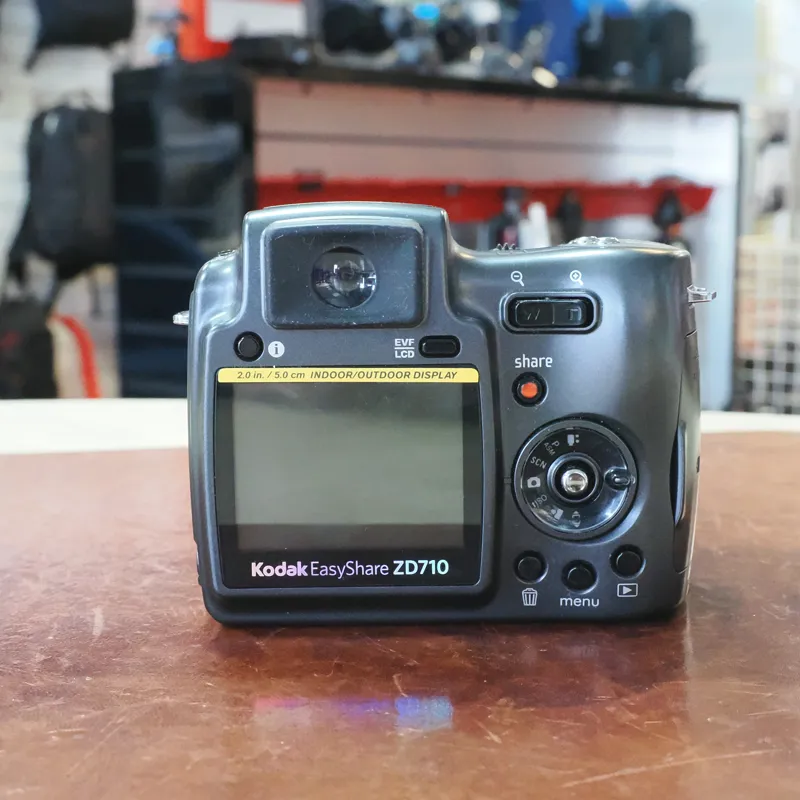Used Kodak Easyshare ZD710 Digital Compact - 3 Months Warranty-1