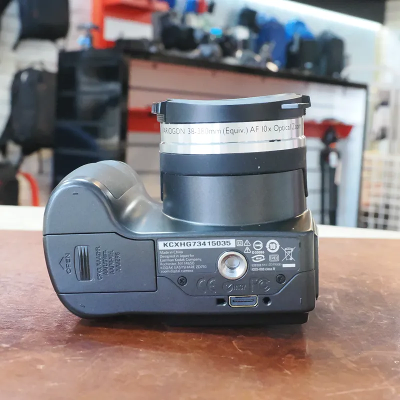 Used Kodak Easyshare ZD710 Digital Compact - 3 Months Warranty-3