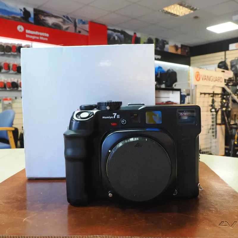 Used Mamiya 7 II Body - Medium Format - 12 Months Warranty