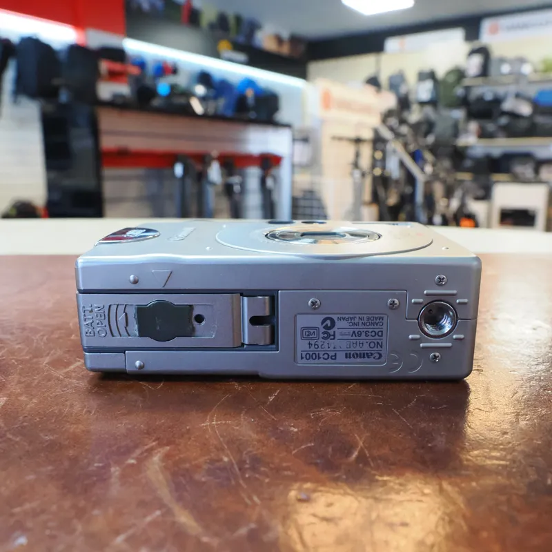 Used Canon Digital Ixus Compact - 3 Months Warranty-4