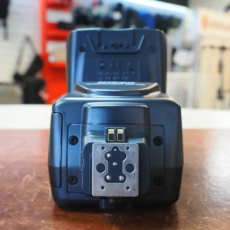 Used Nikon SB-700 Speedlight Flash - 12 Months Warranty-3