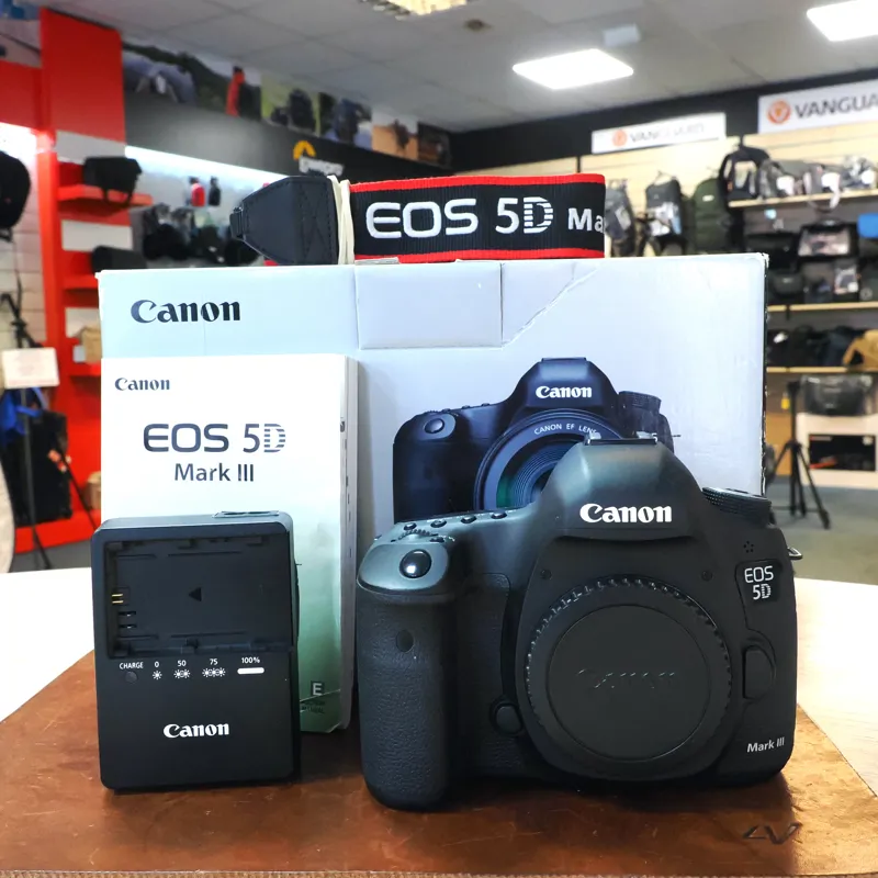 Used Canon EOS 5D Mark III Body - 11370 Actuations - 12 Months Warranty