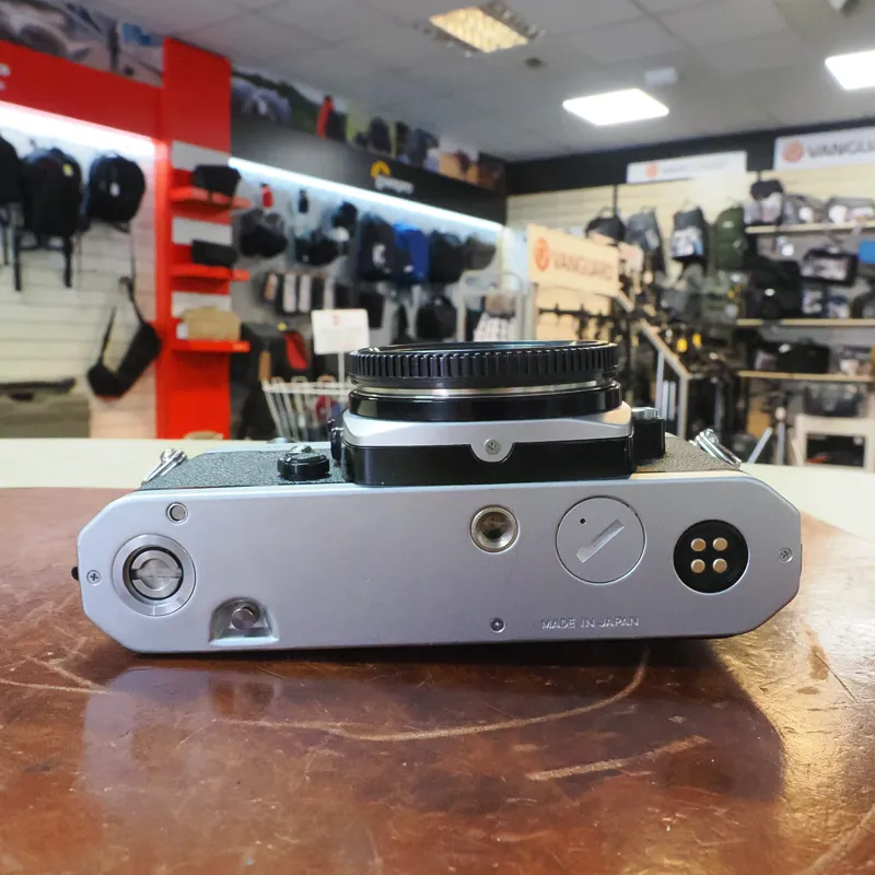 Used Nikon FM2 Body - Silver - 12 Months Warranty-3