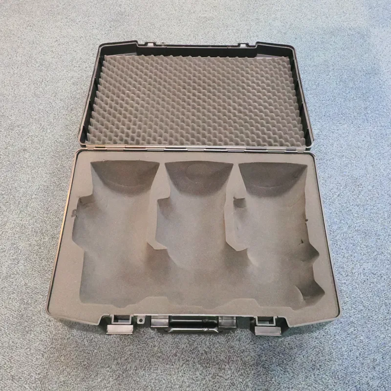 Used Elinchrom 3 Head Hard Case - 3 Months Warranty-1