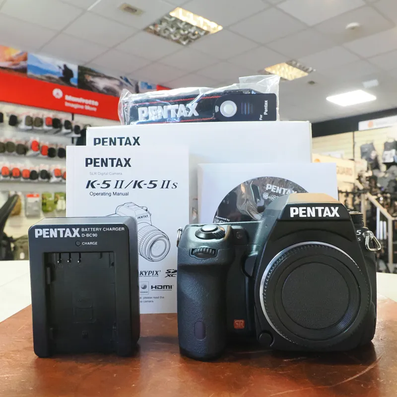 Used Pentax K-5 IIs Body - 3590 Actuations - 12 Months Warranty