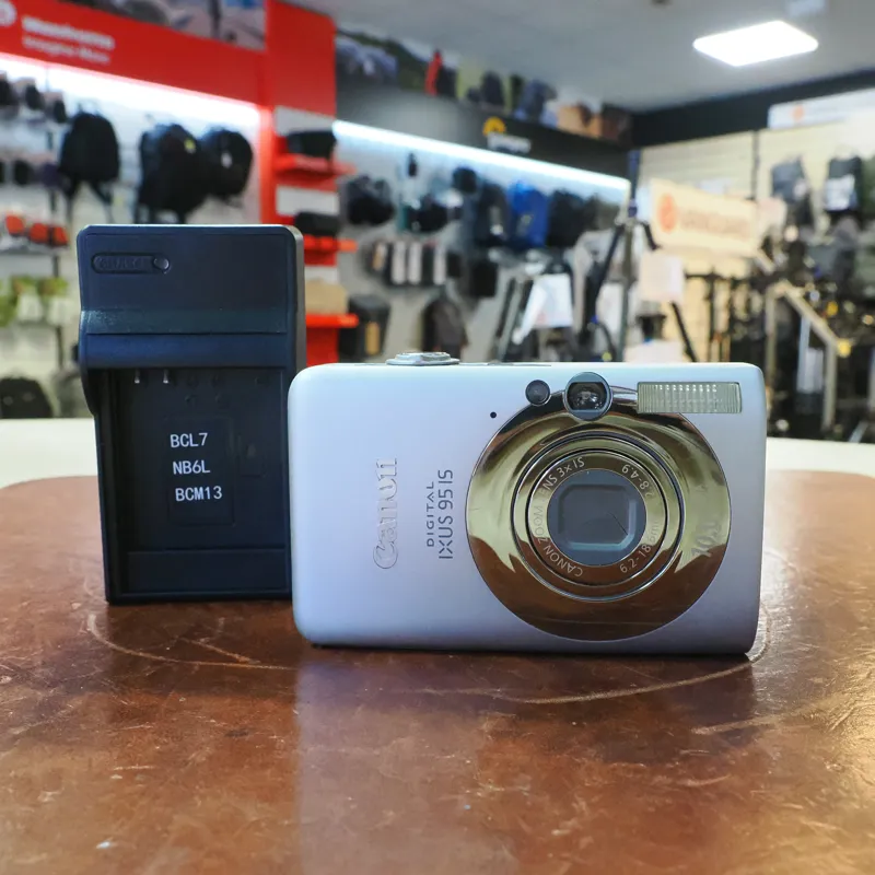 Used Canon Ixus 95 IS Digital Compact - 3 Months Warranty