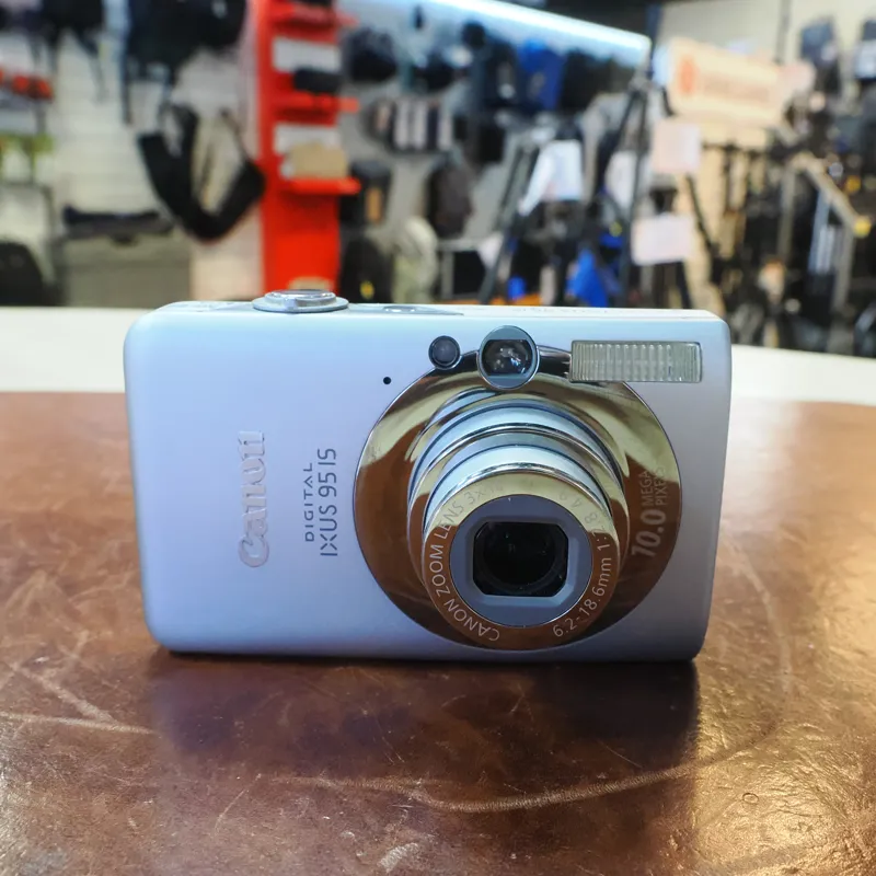 Used Canon Ixus 95 IS Digital Compact - 3 Months Warranty-1