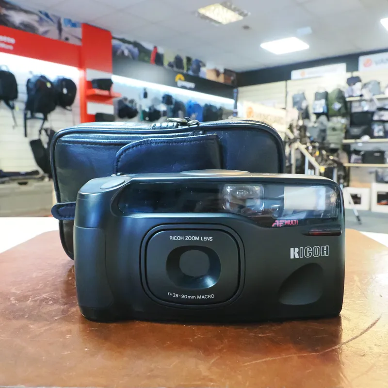Used Ricoh RZ-900 Film Compact - 3 Months Warranty