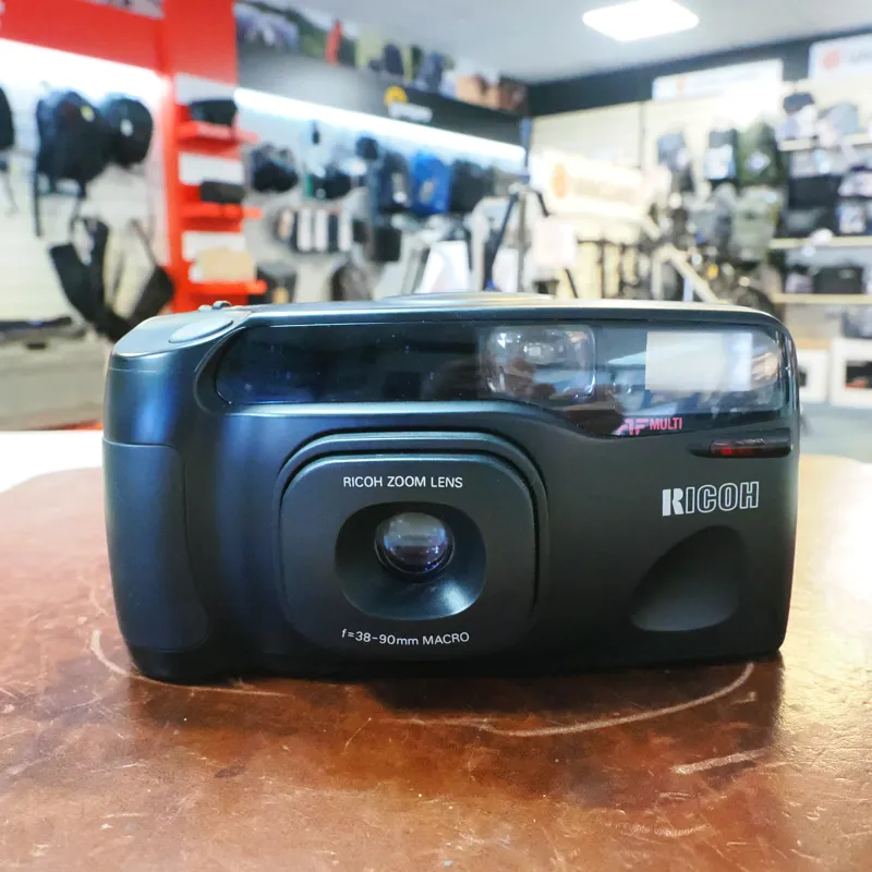 Used Ricoh RZ-900 Film Compact - 3 Months Warranty-1