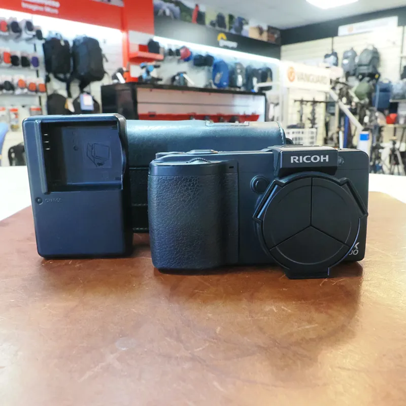Used Ricoh GX200 Digital Compact - 12 Months Warranty