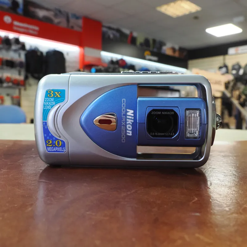 Used Nikon Coolpix 2500 Digital Compact - 3 Months Warranty-1