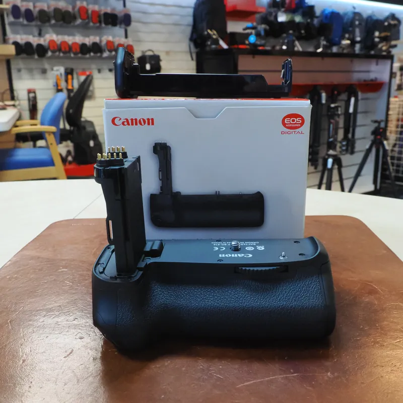 Used Canon BG E14 Battery Grip 70D 12 Months Warranty