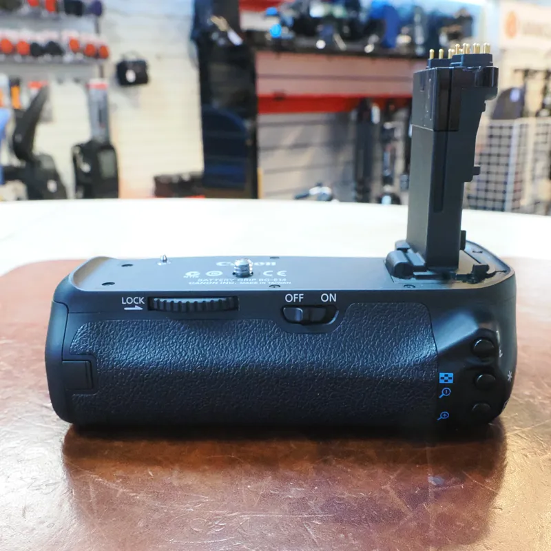 Used Canon BG-E14 Battery Grip - 70D - 12 Months Warranty-2