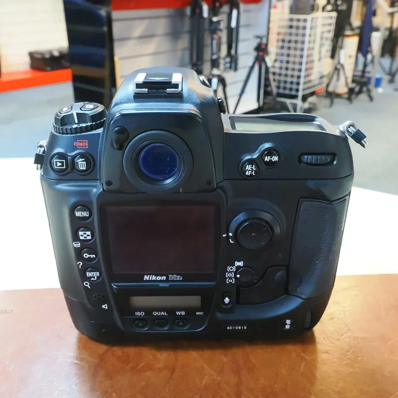 Used Nikon D2Xs Body - 8235 Actuations - 12 Months Warranty-2