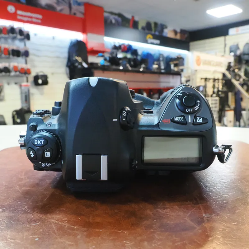 Used Nikon D2Xs Body - 8235 Actuations - 12 Months Warranty-3