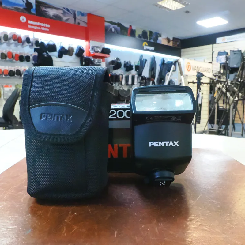 Used Pentax AF200FG Flash - 3 Months Warranty