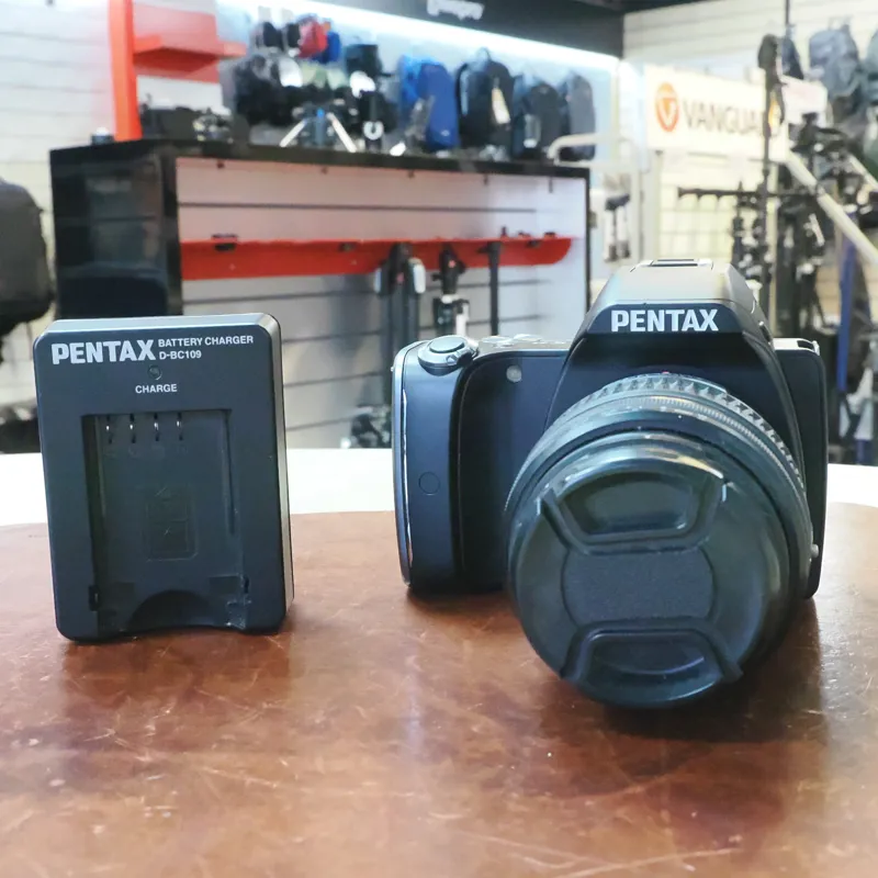Used Pentax K-S1 + 18-55mm 3.5-5.6 - 1702 Actuations - 12 Months Warranty