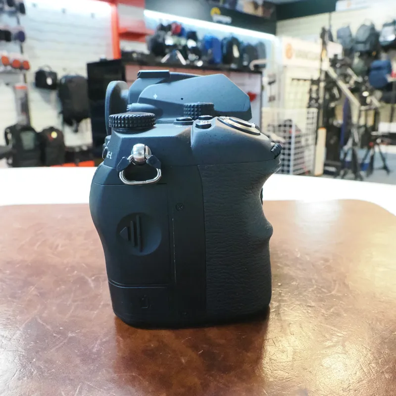 Used Pentax K-3 Mark III Body - 7022 Actuations - 12 Months Warranty-5