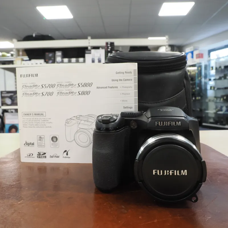 Used Fujifilm Finepix S5800 Digital Compact - 3 Months Warranty