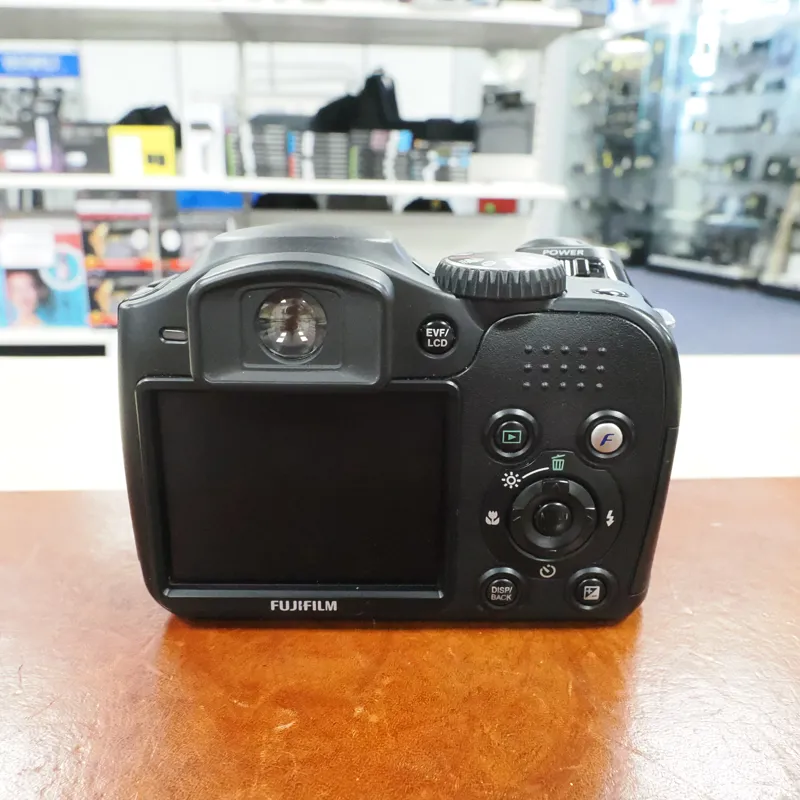 Used Fujifilm Finepix S5800 Digital Compact - 3 Months Warranty-2