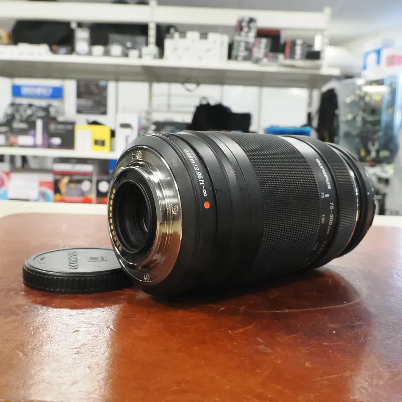 Used Olympus M.Zuiko 75-300mm 4.8-6.7 II ED - 12 Months Warranty-3