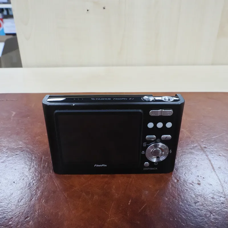 Used Fujifilm Finepix Z2 Digital Compact - Black - 3 Months Warranty-3