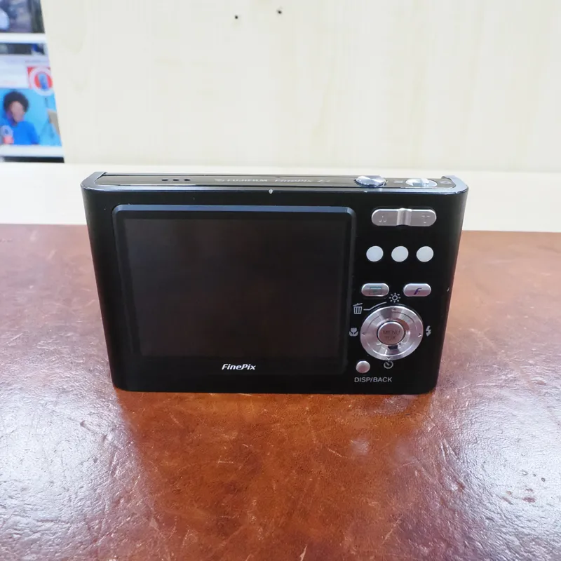 Used Fujifilm Finepix Z2 Digital Compact - Black - 3 Months Warranty-3