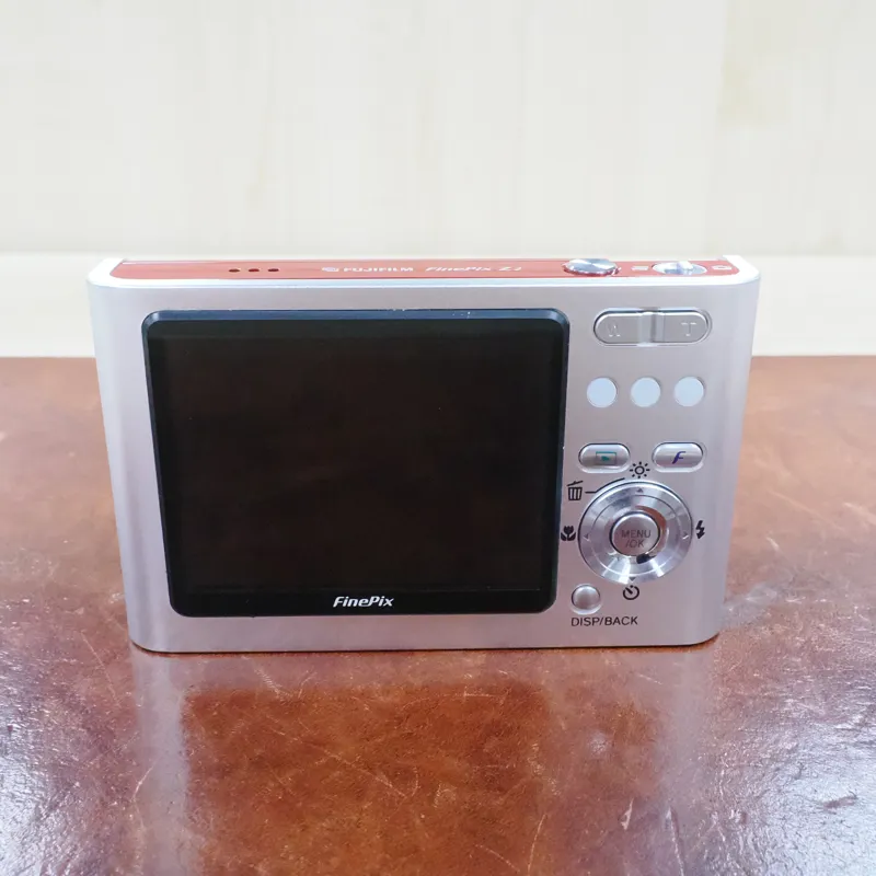 Used Fujifilm Finepix Z2 Digital Compact - Red - 3 Months Warranty-3