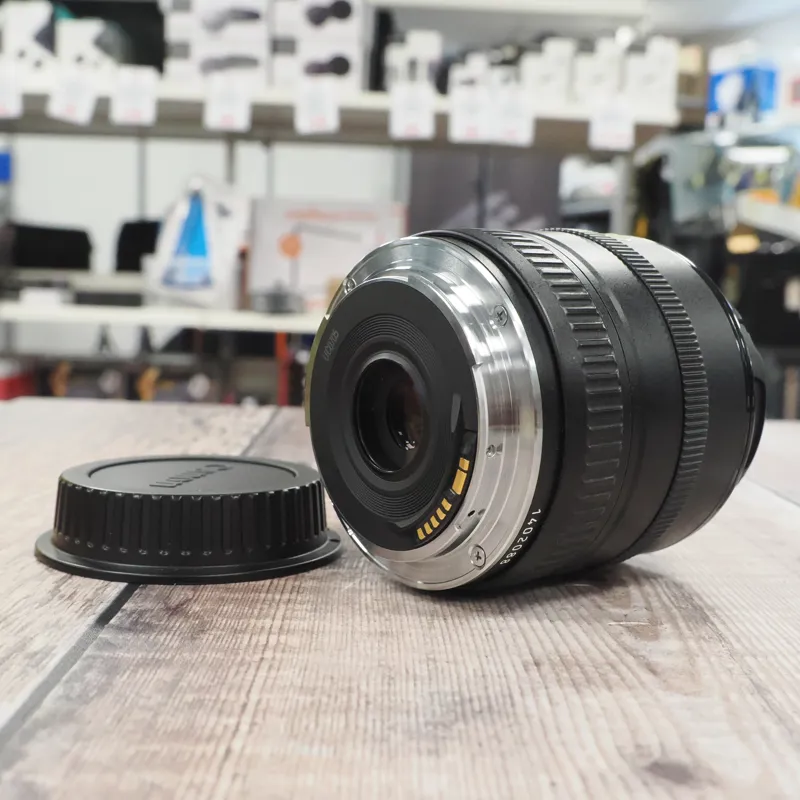 Used Canon Zoom EF 35-70mm f3.5-4.5 - 3 Months Warranty-2