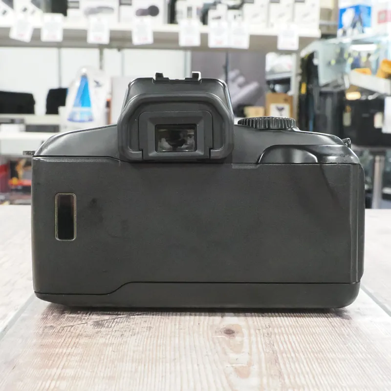 Used Canon EOS 700 + EF 35-80mm Power Zoom - 3 Months Warranty-2