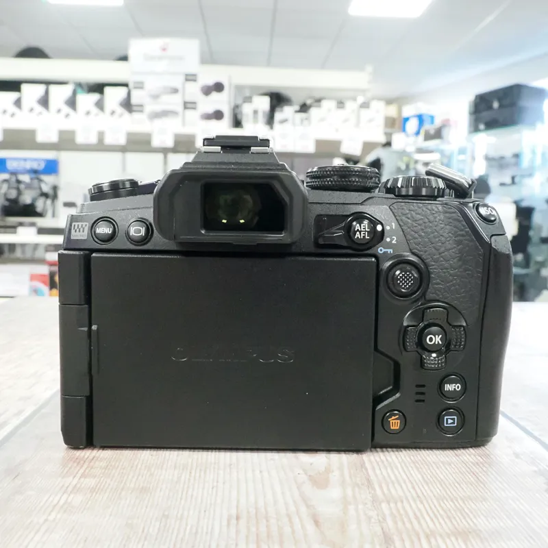 Used Olympus OM-D E-M1 Mark III - 3429 Actuations - 12 Months Warranty-2