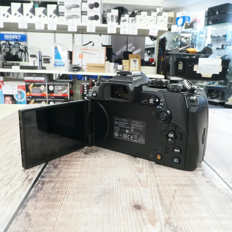 Used Olympus OM-D E-M1 Mark III - 3429 Actuations - 12 Months Warranty-3