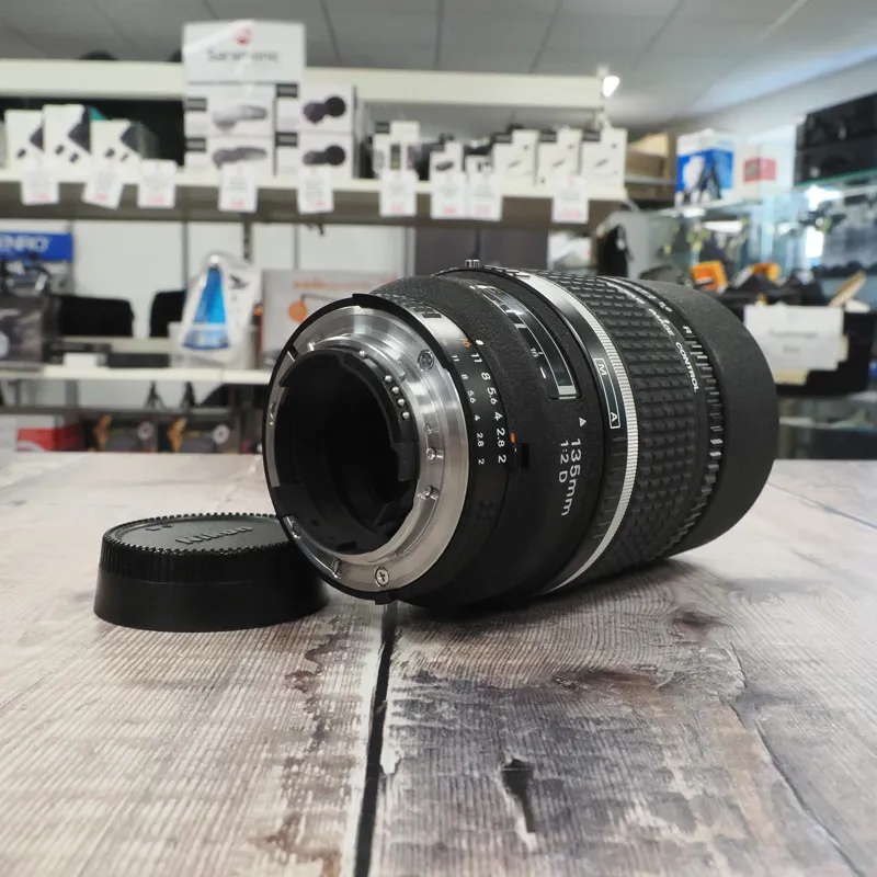 Used Nikon AF 135mm f2 D DC Nikkor - 12 Months Warranty-3