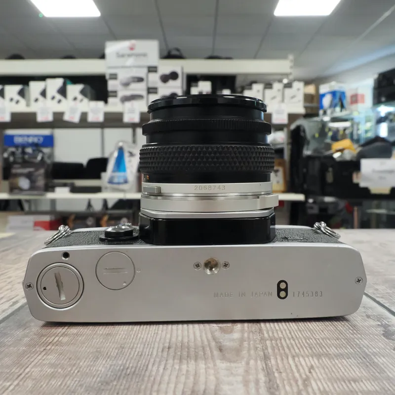 Used Olympus OM-1n + OM 50mm f1.8 - Film - 12 Months Warranty-4