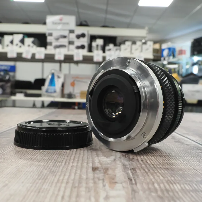 Used Olympus Zuiko 28mm f2.8 Auto W - 3 Months Warranty-2