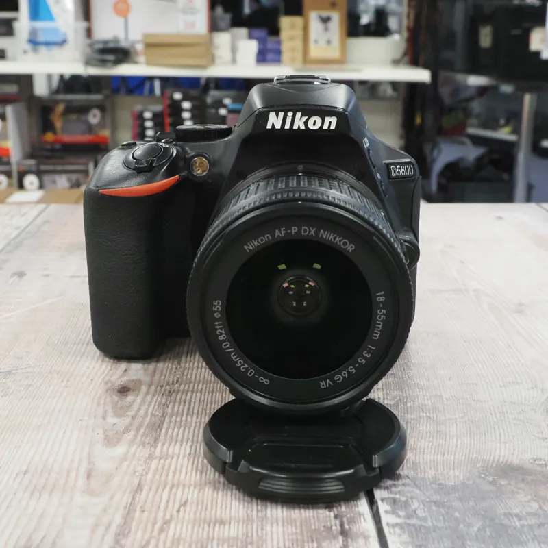 Used Nikon D5600 + AF-P 18-55mm G VR - 16586 Actuations - 12 Months Warranty-1