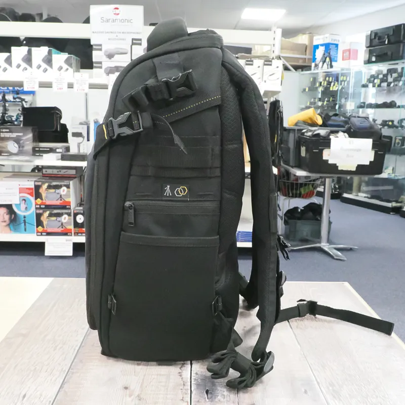 Used Vanguard Alta Rise 45 Photo Backpack - 3 Months Warranty-2
